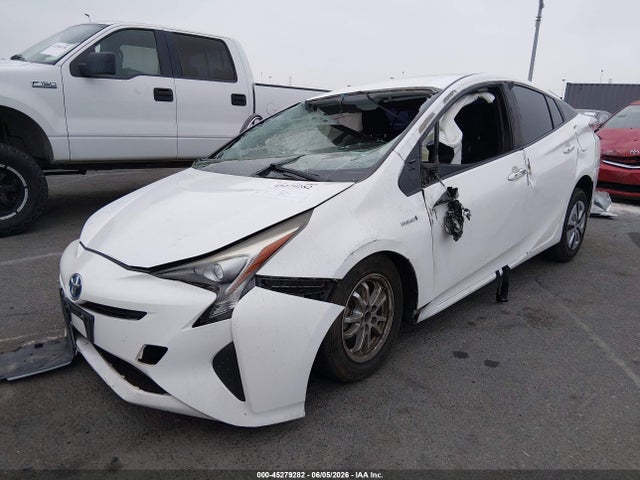 Toyota Prius Three