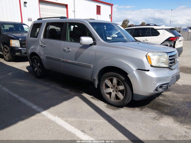 Salvage Honda Pilot Image