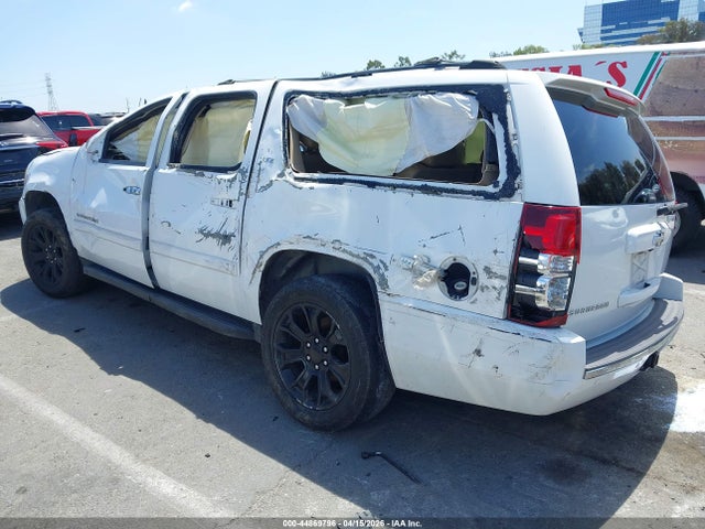 Chevrolet Suburban 1500 Ltz