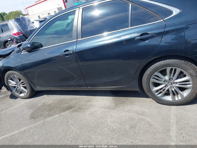 Toyota Camry Se