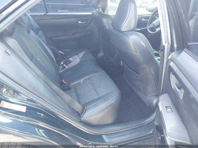 Toyota Camry Se