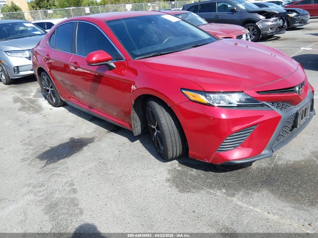 Salvage Toyota Camry Image