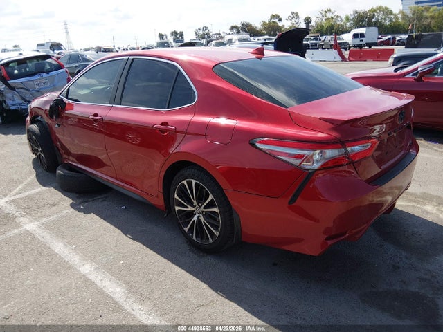 Toyota Camry Se