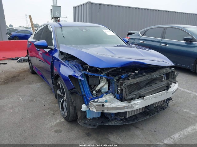 Salvage Honda Accord Image