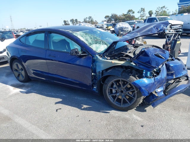 Tesla Model 3 Rear-wheel Drive