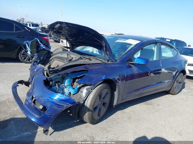 Tesla Model 3 Rear-wheel Drive
