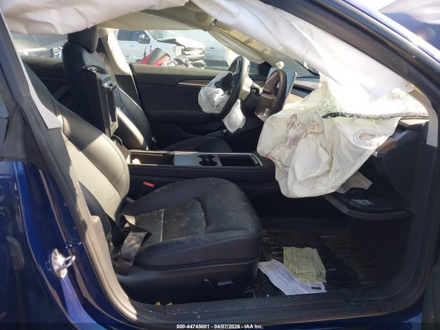 Tesla Model 3 Rear-wheel Drive