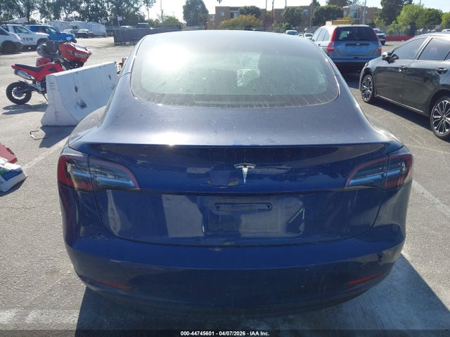 Tesla Model 3 Rear-wheel Drive