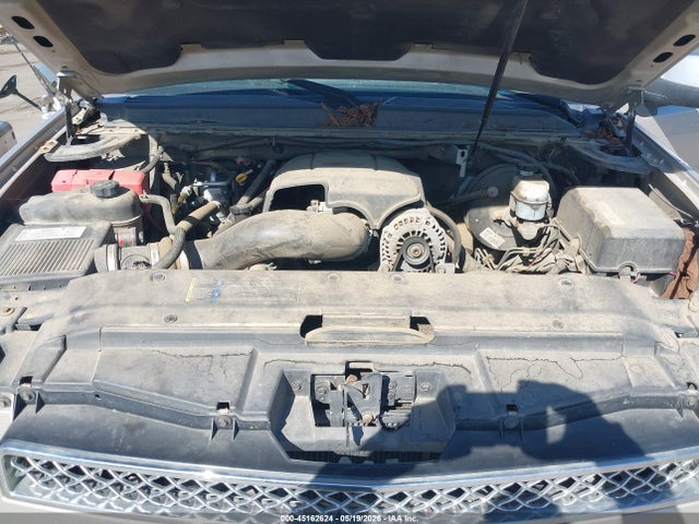 Chevrolet Suburban 1500 Lt