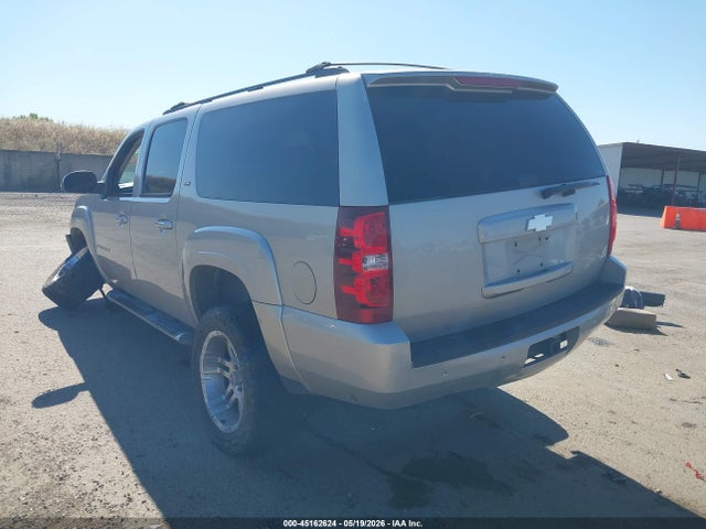 Chevrolet Suburban 1500 Lt