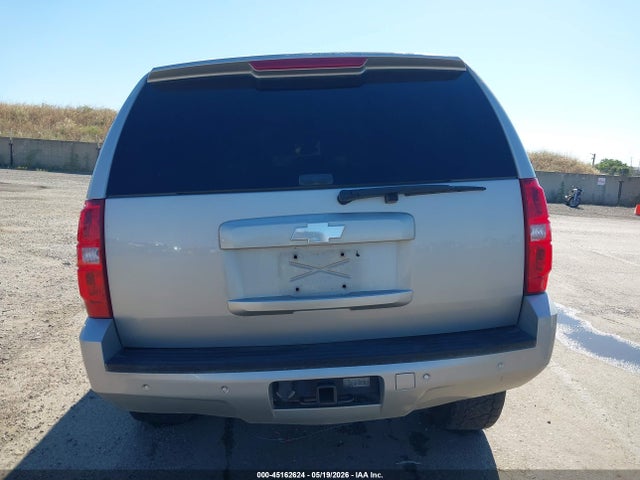 Chevrolet Suburban 1500 Lt