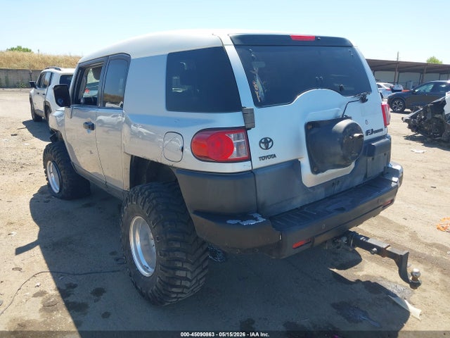 Toyota FJ Cruiser
