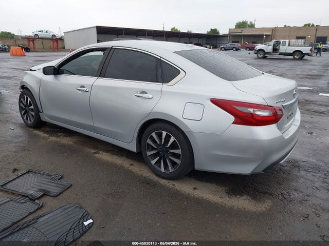 Nissan Altima 2.5 Sv