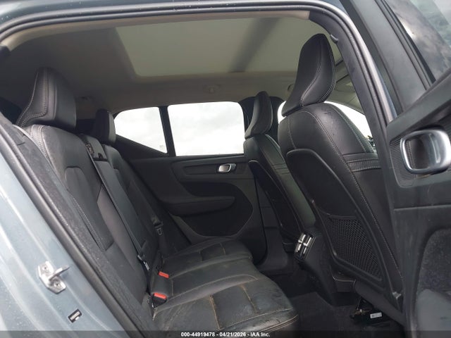 Volvo XC40 T5 Momentum