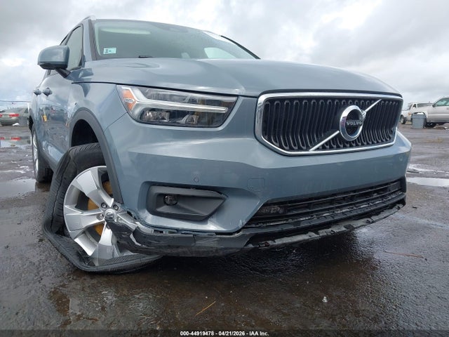 Volvo XC40 T5 Momentum