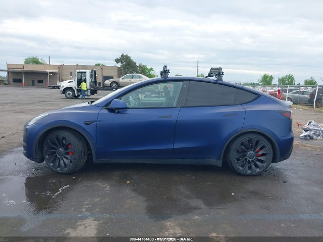 Tesla Model Y Performance Dual Motor All-wheel Drive