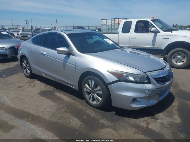 Salvage Honda Accord Image
