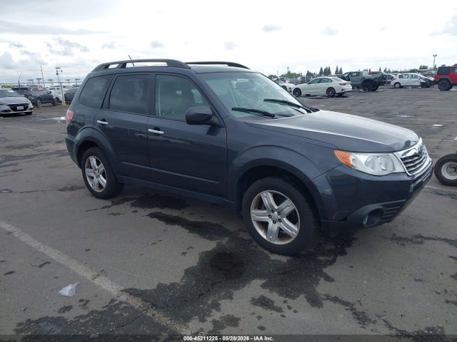 Salvage Subaru Forester Image