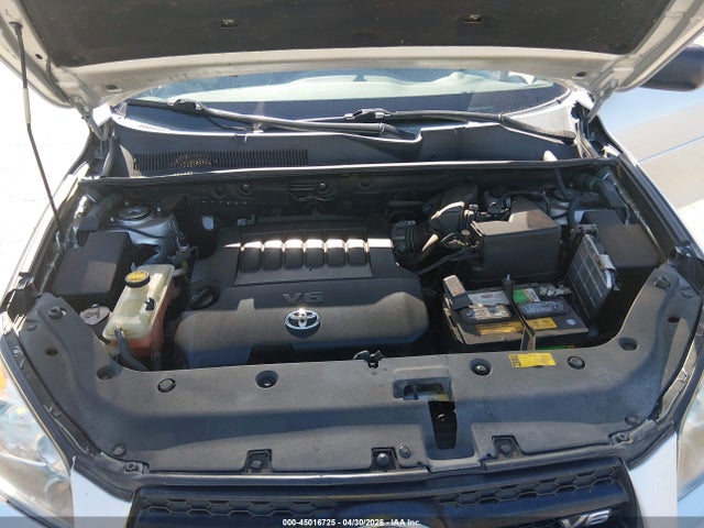 Toyota RAV4 Sport V6