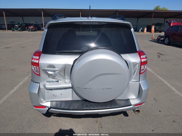 Toyota RAV4 Sport V6