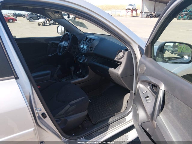 Toyota RAV4 Sport V6