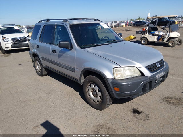 Salvage Honda CR-V Image