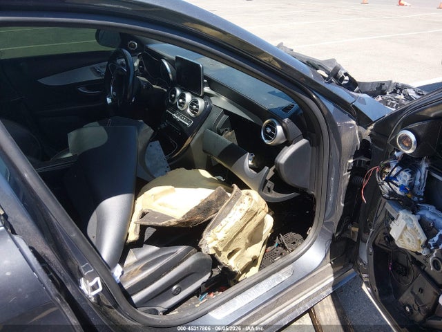 Mercedes-Benz C-Class 4matic