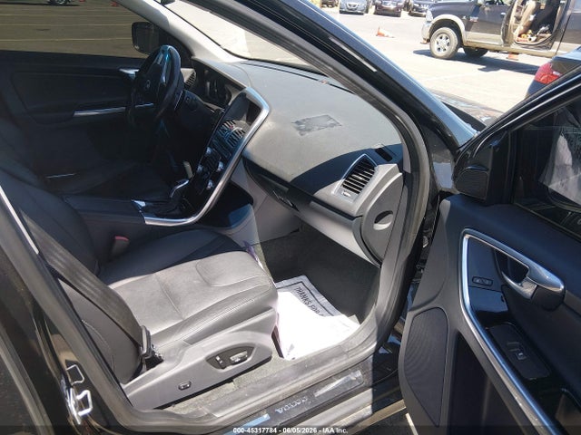 Volvo XC60 T6