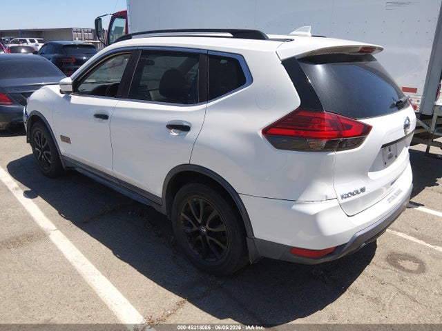 Nissan Rogue Sv