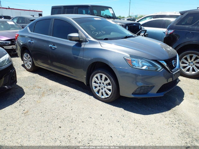 Salvage Nissan Sentra Image