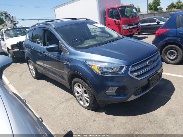 Salvage Ford Escape Image