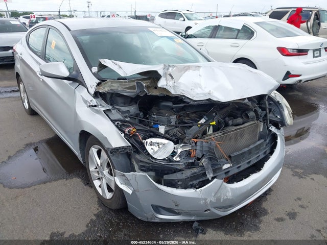 Hyundai ELANTRA Gls