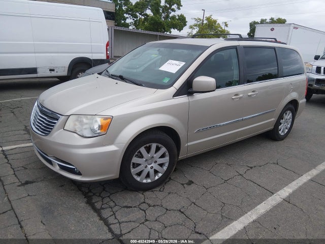 Chrysler Town & Country Touring
