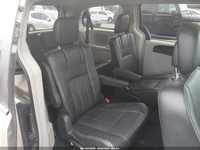 Chrysler Town & Country Touring