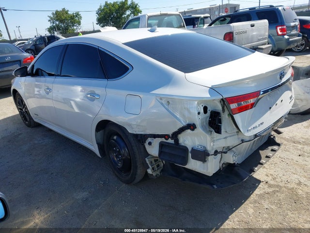 Toyota Avalon Hybrid Limited