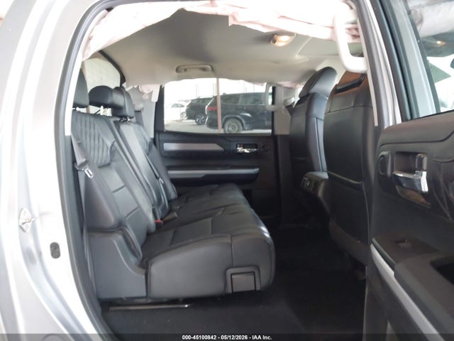 Toyota Tundra Platinum 5.7l V8