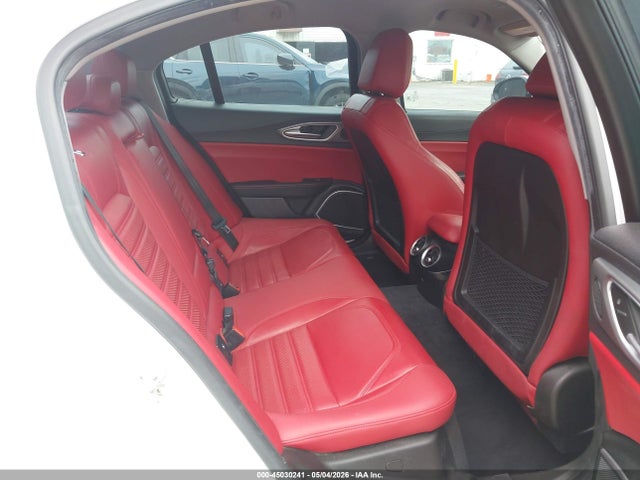 Alfa Romeo Giulia Ti Sport