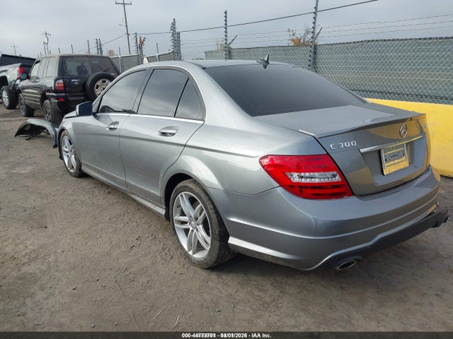 Mercedes-Benz C-Class Sport 4matic