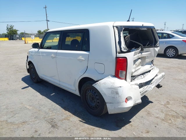 Scion xB