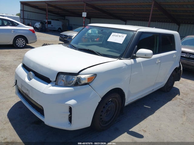 Scion xB