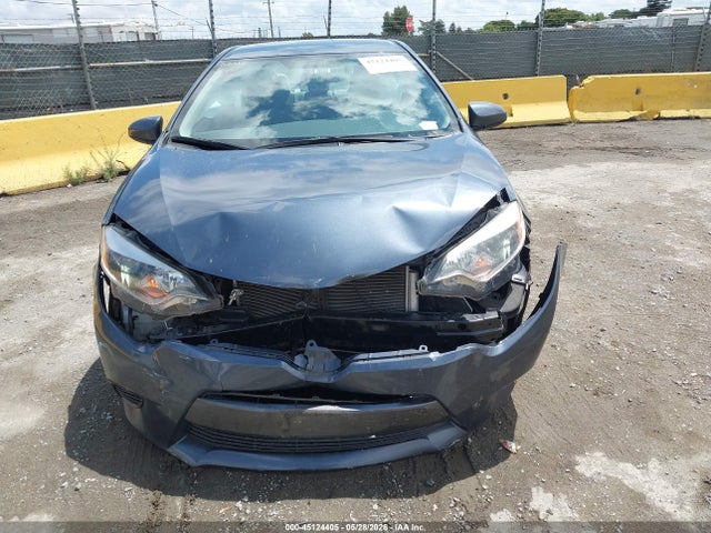 Toyota Corolla Le