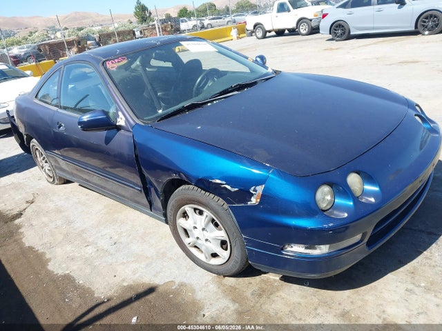 Salvage Acura Integra Image