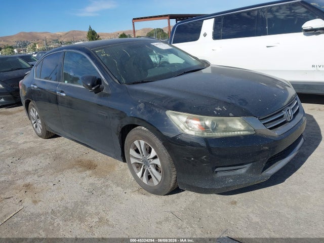 Salvage Honda Accord Image