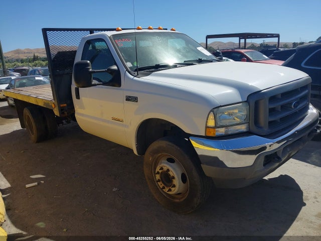 Salvage Ford F-450 Image