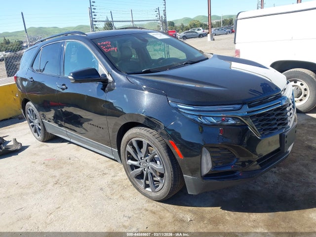 Salvage Chevrolet Equinox Image