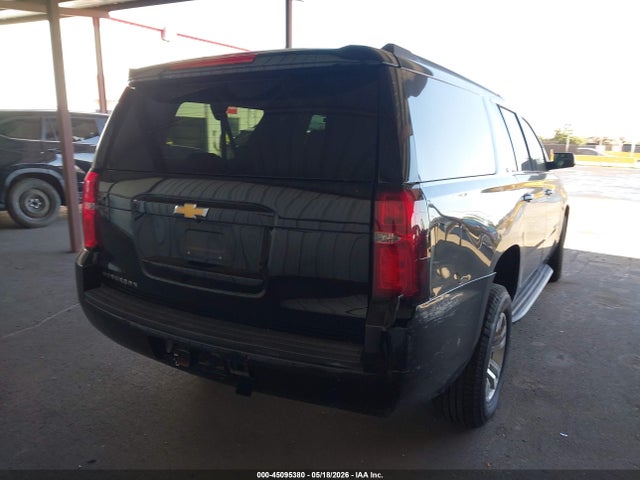 Chevrolet Suburban Lt