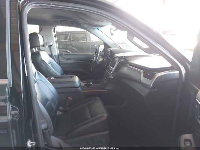 Chevrolet Suburban Lt