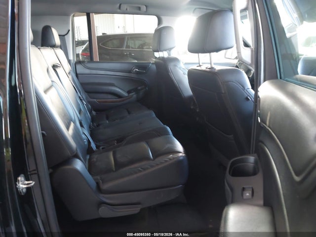 Chevrolet Suburban Lt
