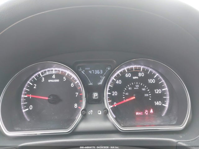 Nissan Versa 1.6 Sv