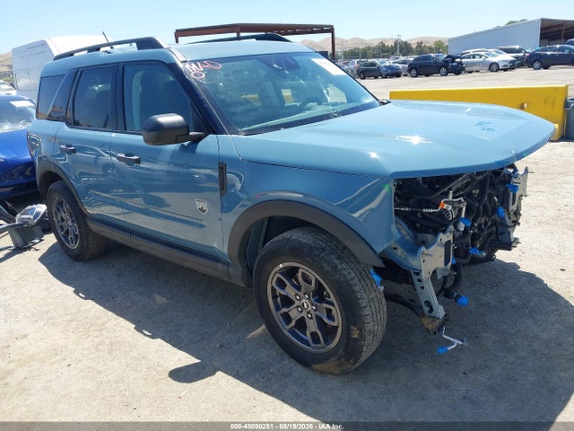 Salvage Ford Bronco Image